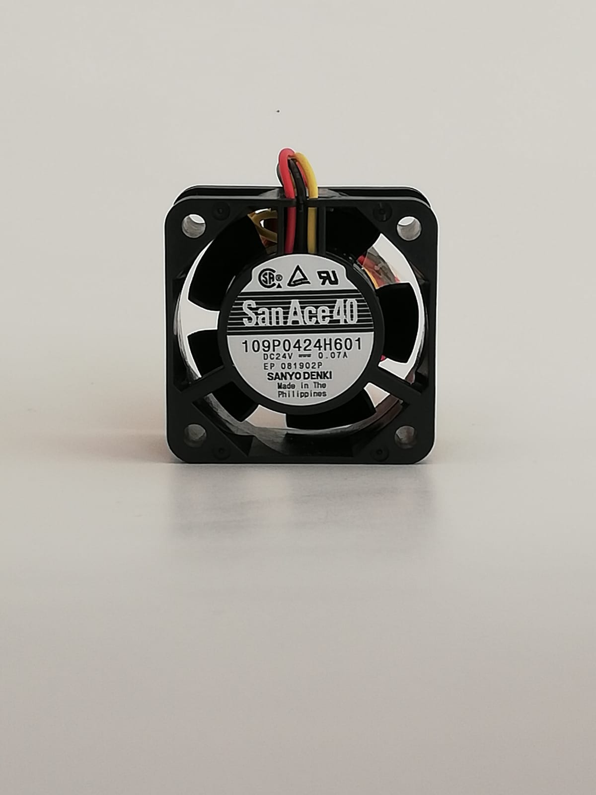 SAN ACE 40-109P0424H601